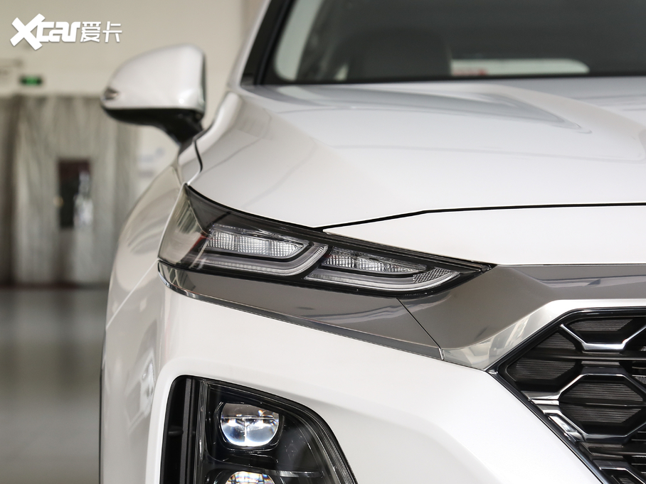 2019F_ Ĵ_ 380 TGDi GLS ԄӃA