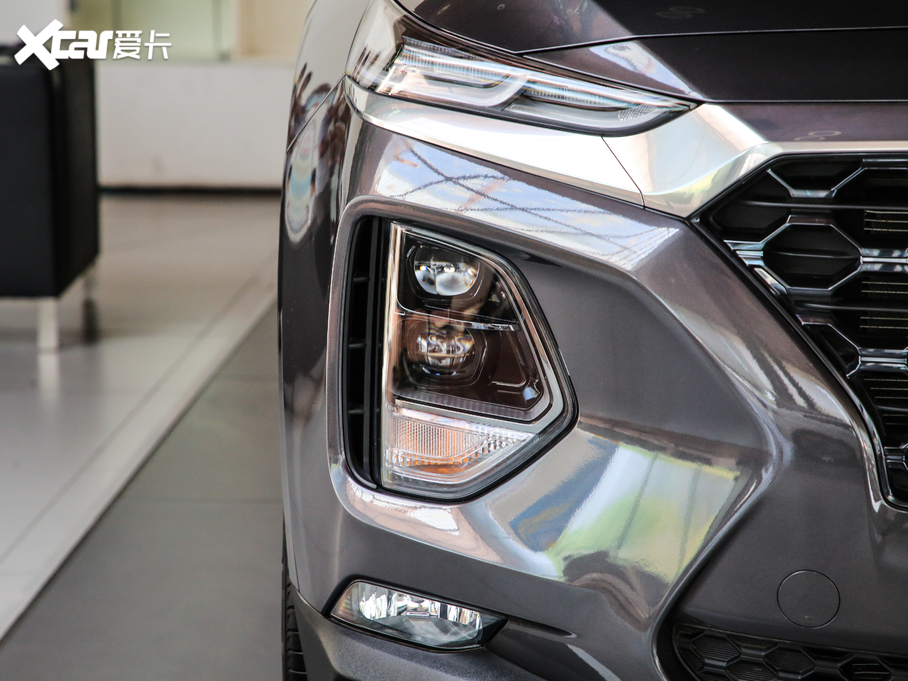 2019F_ Ĵ_ 380 TGDi GLS ԄӃA