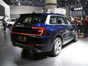 2019Ĵ_ 380 TGDi DLX ԄӃ w^