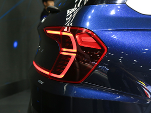 2019Ĵ_ 380 TGDi DLX ԄӃ ^