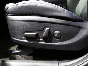 2019Ĵ_ 380 TGDi DLX ԄӃ g