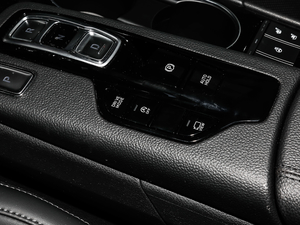 2019Ĵ_ 380 TGDi TOP ԄӃŞ п؅^