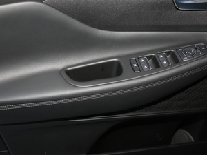 2019Ĵ_ 380 TGDi TOP ԄŞ g