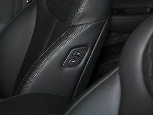 2019Ĵ_ 380 TGDi TOP ԄŞ g