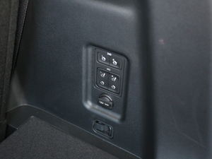 2019Ĵ_(d) 380 TGDi TOP Ԅ(q)Ş g