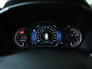 2019Ĵ_ 380 TGDi TOP ԄŞ п؅^