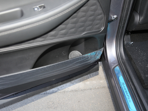 2019Ĵ_ 380 TGDi DLX ԄӃ g