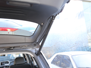 2019Ĵ_ 380 TGDi DLX ԄӃ g