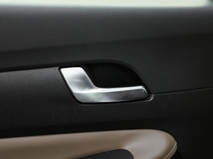 2019Ĵ_ 380 TGDi TOP ԄŞ g