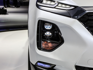 2019Ĵ_(d) 380 TGDi DLX Ԅ(dng)(q)PLUS (x)(ji)^