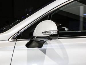 2019Ĵ_(d) 380 TGDi DLX Ԅ(dng)(q)PLUS (x)(ji)^