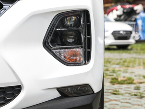 2019Ĵ_ 380 TGDi DLX ԄӃ ^