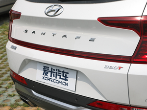 2019Ĵ_ 380 TGDi DLX ԄӃ ^