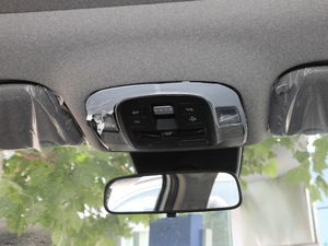 2019Ĵ_ 380 TGDi DLX ԄӃ g