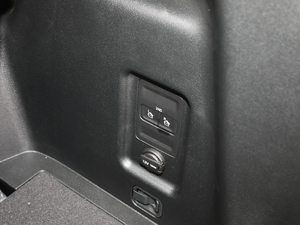 2019Ĵ_ 380 TGDi DLX ԄӃ g