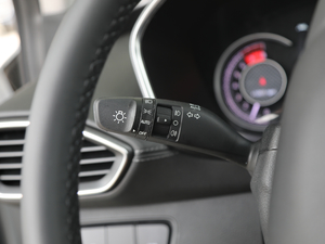 2019Ĵ_ 380 TGDi DLX ԄӃ п؅^