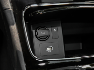 2019Ĵ_ 380 TGDi DLX Ԅ g