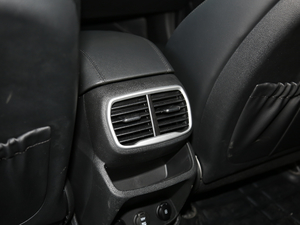 2019Ĵ_ 380 TGDi GLS ԄӃA g