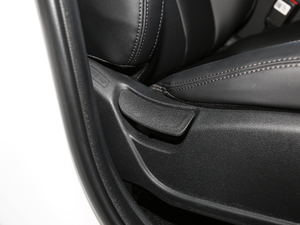 2019Ĵ_ 380 TGDi GLS ԄӃA g