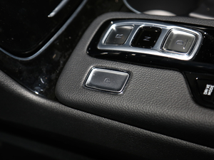 2019Ĵ_ 380 TGDi GLS ԄӃA п؅^