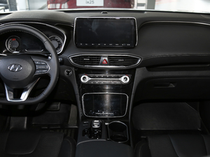 2019款第四代胜达 380 TGDi GLS 自动两驱豪华版 中控台