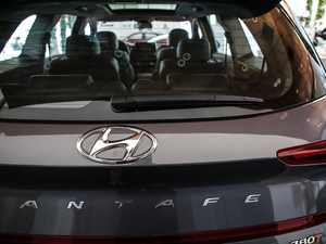 2019Ĵ_ 380 TGDi GLS ԄӃA ^