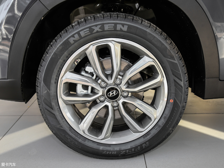 2019F(xin)ix35 2.0L Ԅ(dng)(q)¡ (gu)V