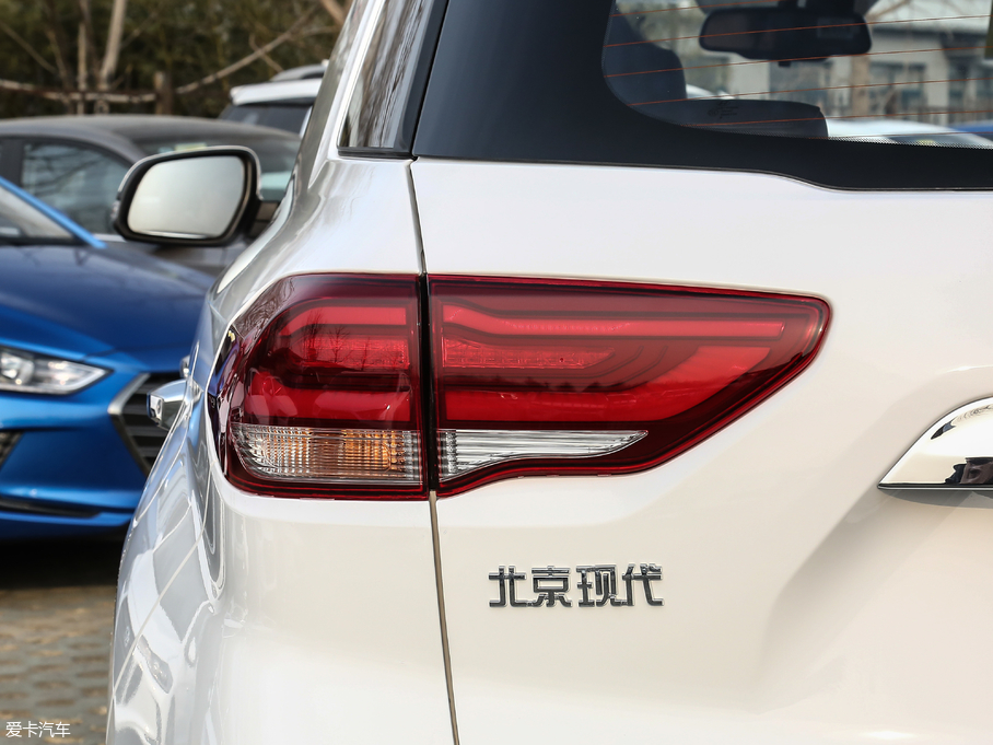 2019F(xin)ix35 2.0L ԄӃ(q)¡(lin) V