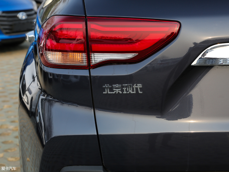 2019F(xin)ix35 2.0L ԄӃ(q)¡ V