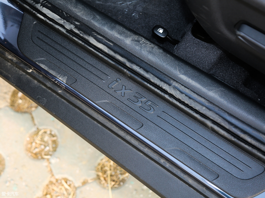 2019F(xin)ix35 2.0L ԄӃ(q)¡ V