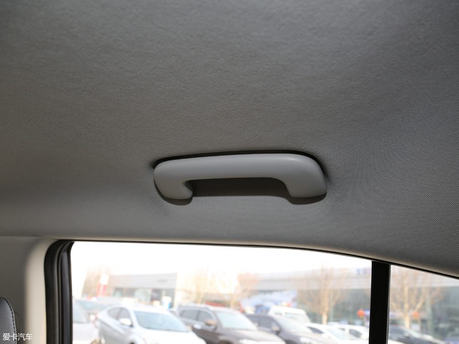 2019F(xin)ix35 2.0L ԄӃ(q)¡ V