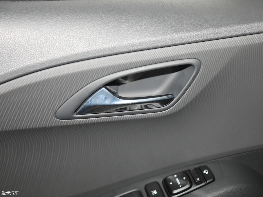 2019F(xin)ix35 2.0L ԄӃ(q)¡ V