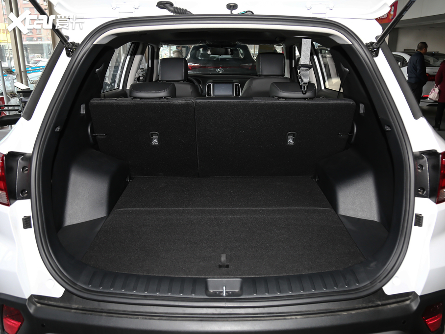 2019F(xin)ix35 2.0L ԄӃ(q)¡ VI