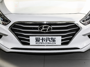 2019款1.8L 自动智能型纪念款 国V 中网