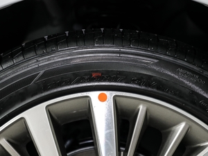 20191.8L Ԅ(dng)GLS (gu)VI (x)(ji)^