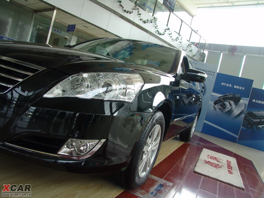 2009���I(l��ng)�� 2.0L �ԄӺ��A��