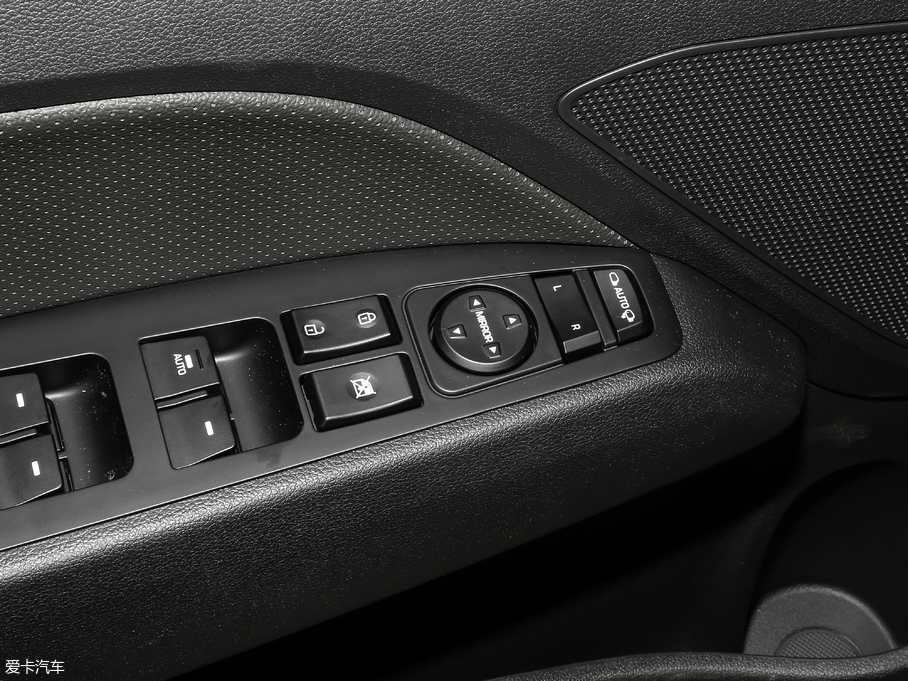 2019���I�� 1.4T �p�x���ńӻ����� ��VI