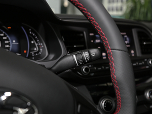 2019款1.4T 双离合炫动活力型 国VI 中控区