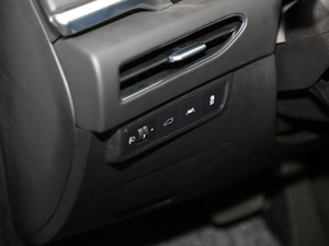 2020270TGDi DCTӢ п؅^