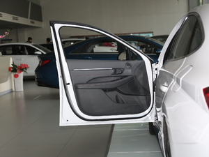 2020380TGDi ԄӺA {λ܇T