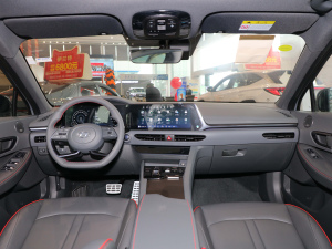 2020Ŀ 380TGDi Ԅ(dng) (ni)ȫ