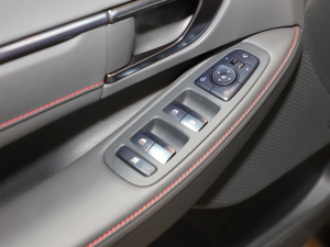 2020Ŀ 380TGDi Ԅ п؅^