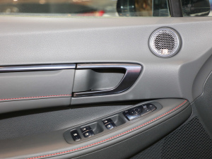 2020Ŀ 380TGDi Ԅ п؅^