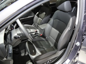 2019款插电混动 1.6L PHP智行版 主驾驶座椅