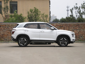 2020款1.5L CVT智能型 整体外观