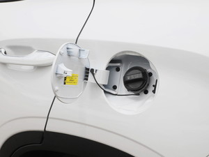 2020款1.5L CVT智能型 油箱盖