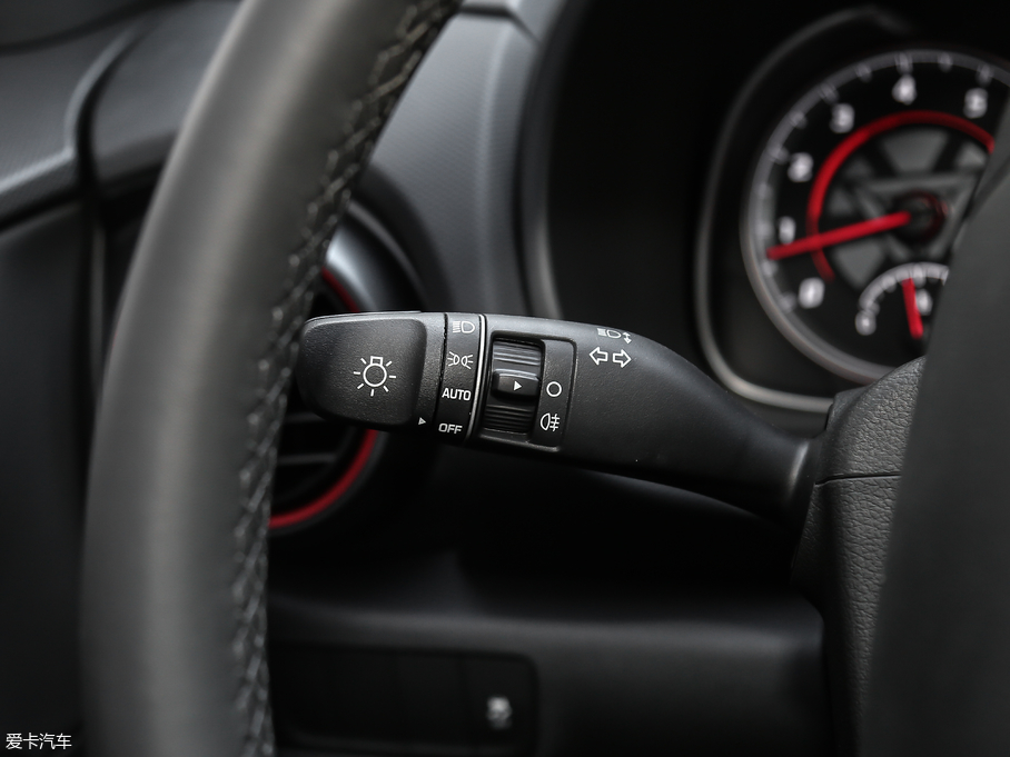 2019ENCINO ϣZ 1.6T Fb