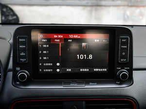 2019款1.6T 钢铁侠版 音响调节