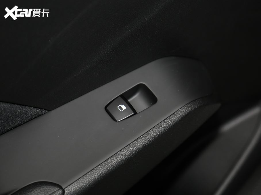 2020{ 1.4L CVTſGLS