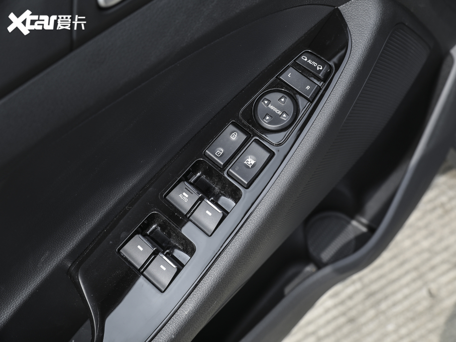 2020;L 280TGDi pxσ(q)r(sh)а (gu)V